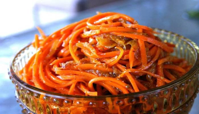 Какой есть рецепт корейской морковки с приправой в домашних условиях?