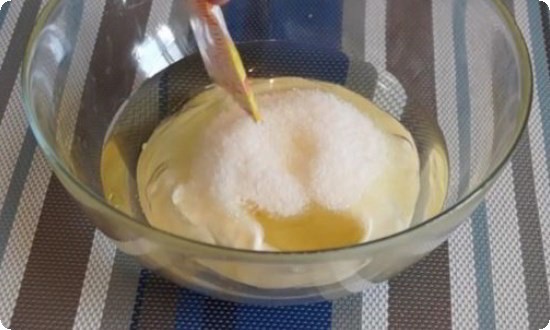 добавляем ванильный сахар